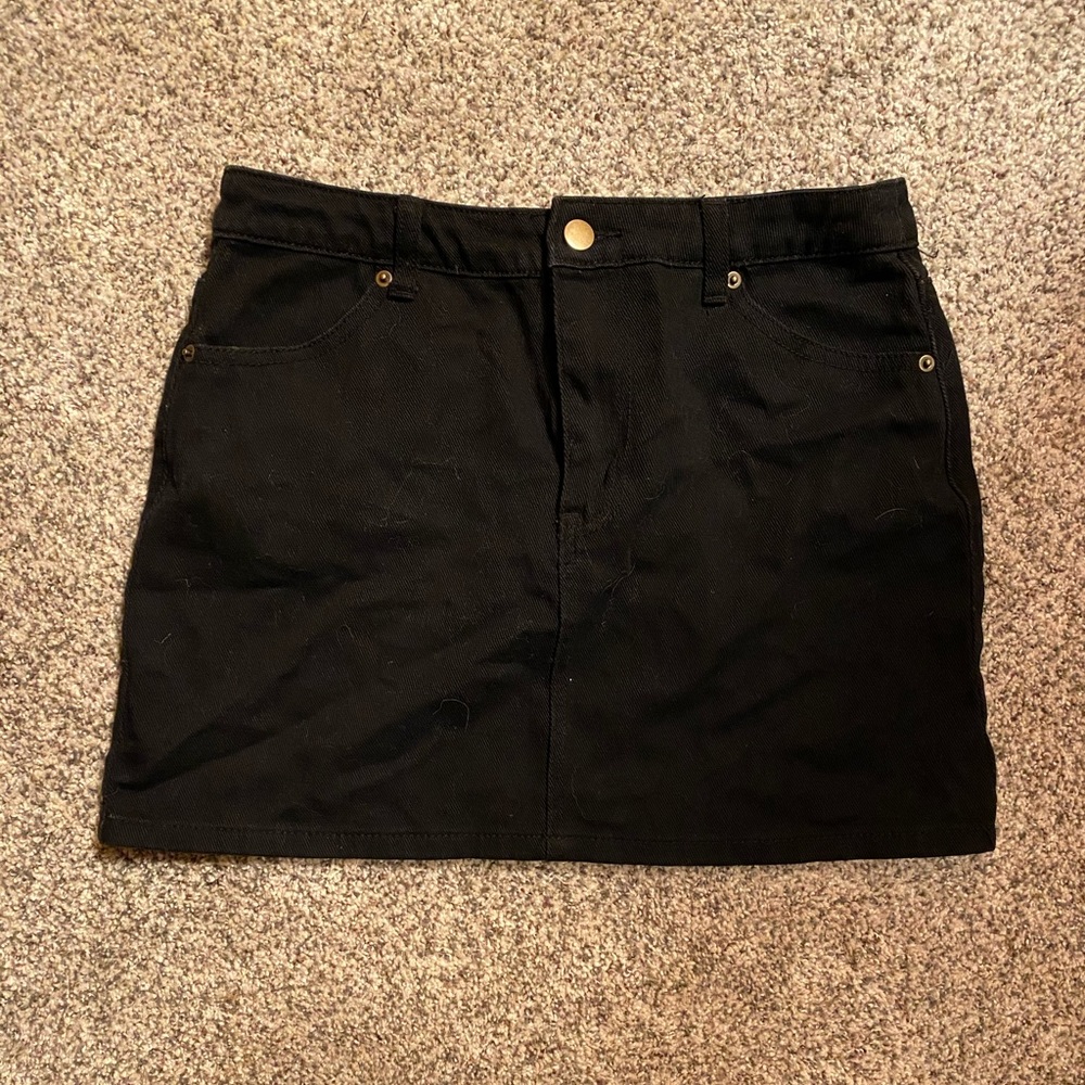 Black mini skirt